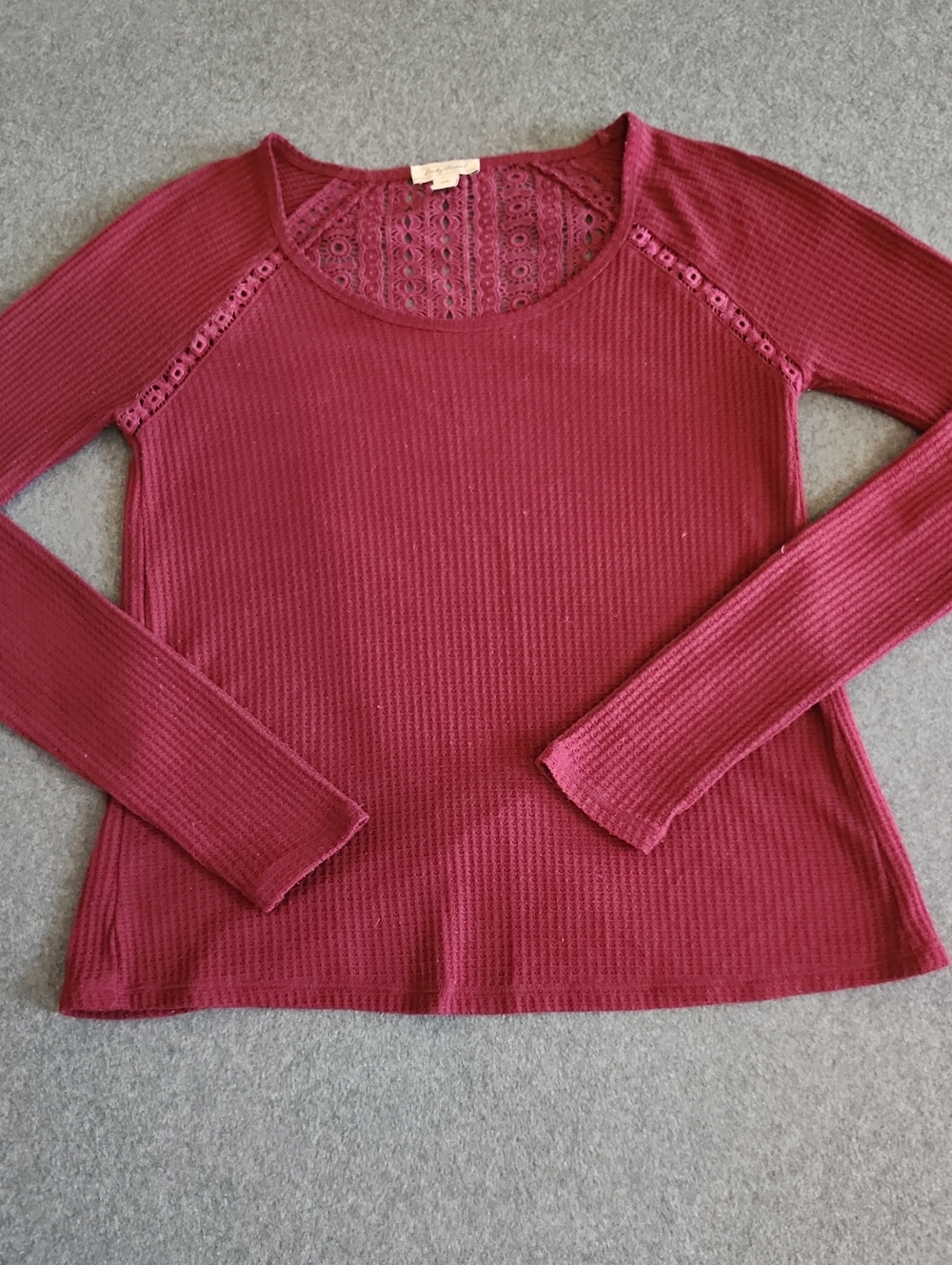 Lucky Brand Womens Ribbed Long Sleeve Top Lace Yoke Burgandy Size XS School Fall